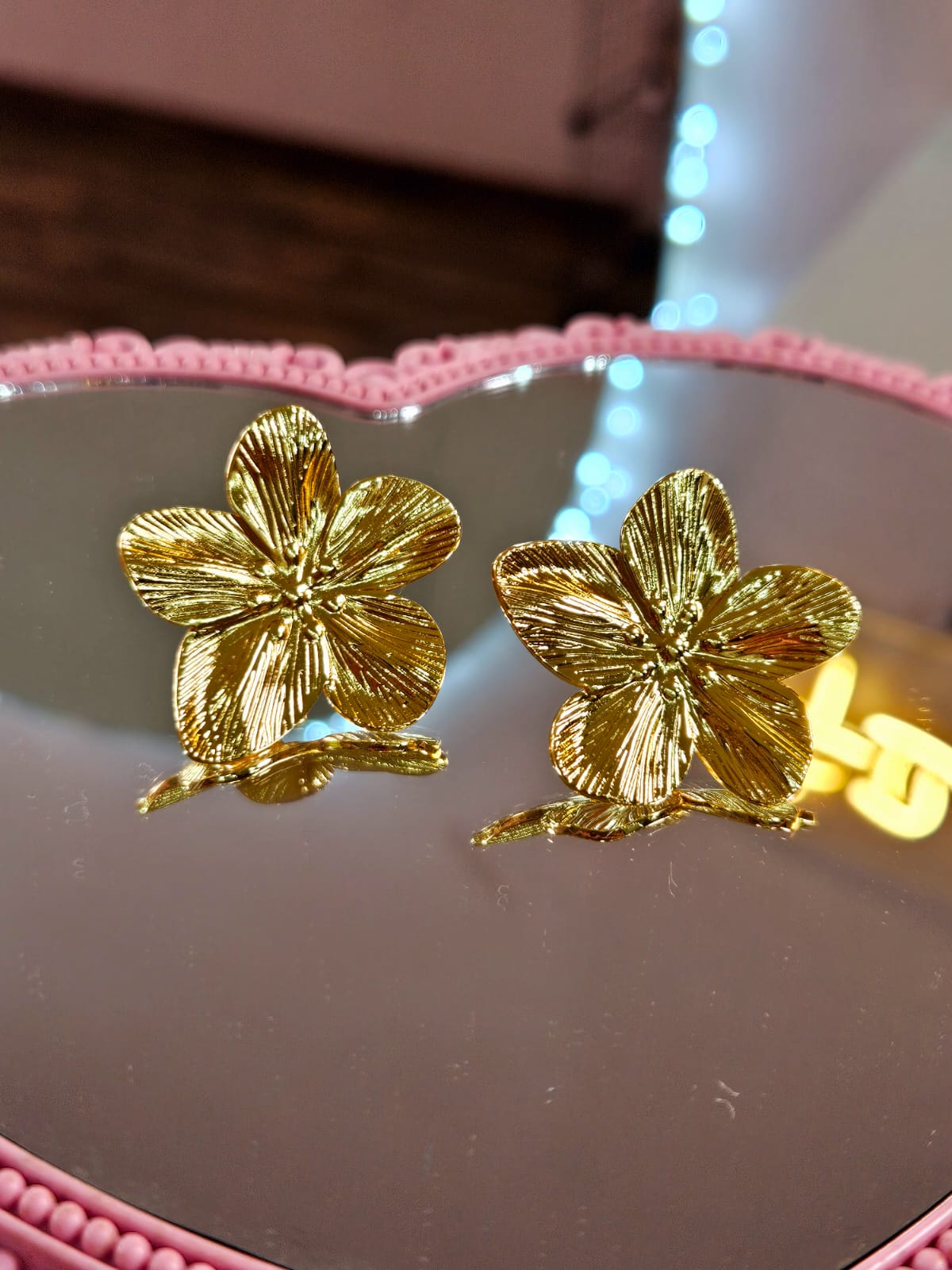 Aretes Afrodita