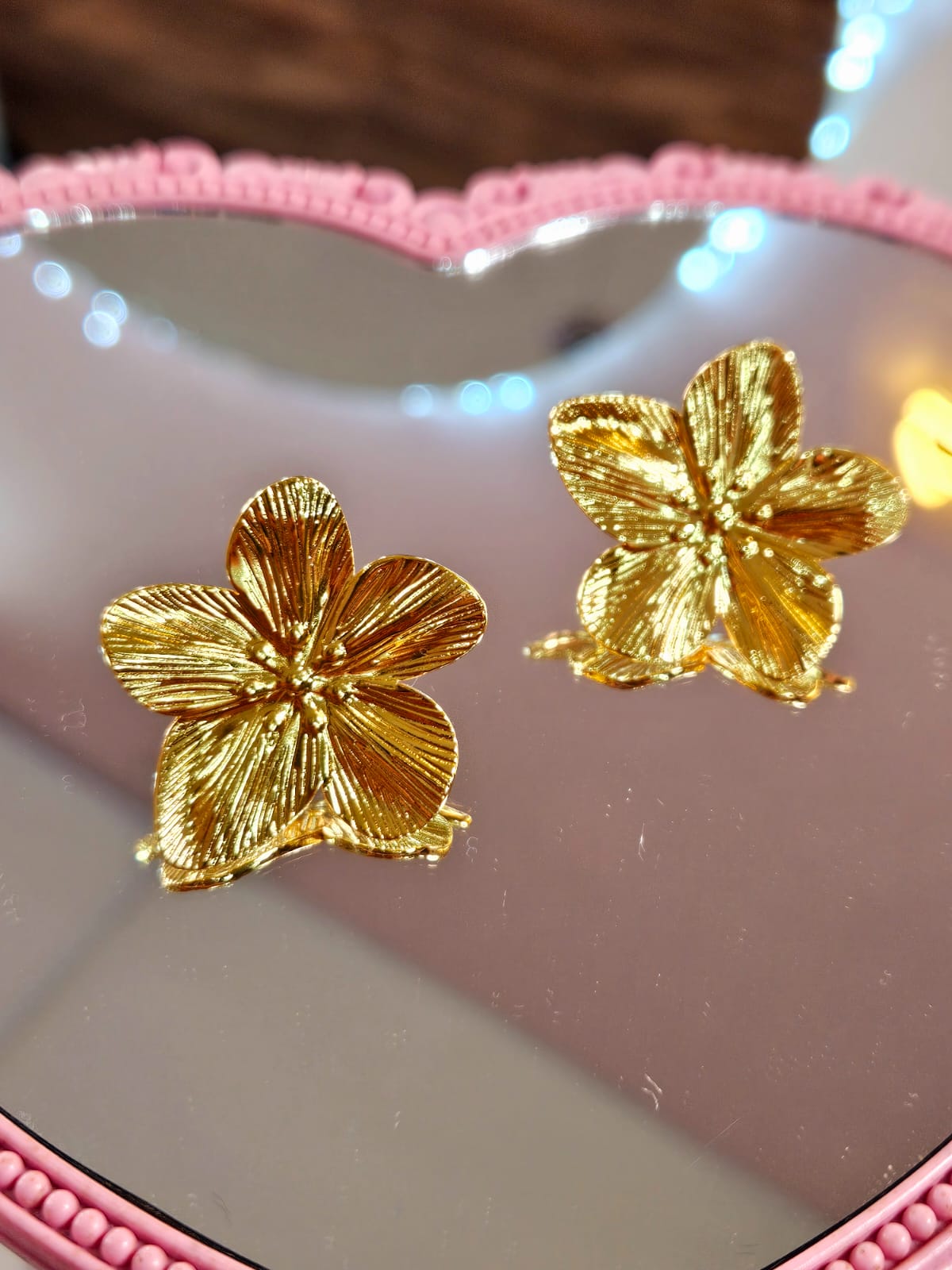 Aretes Afrodita