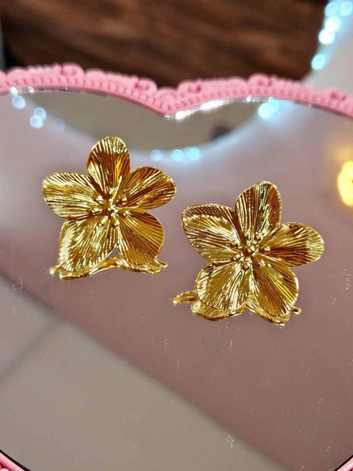 Aretes Afrodita